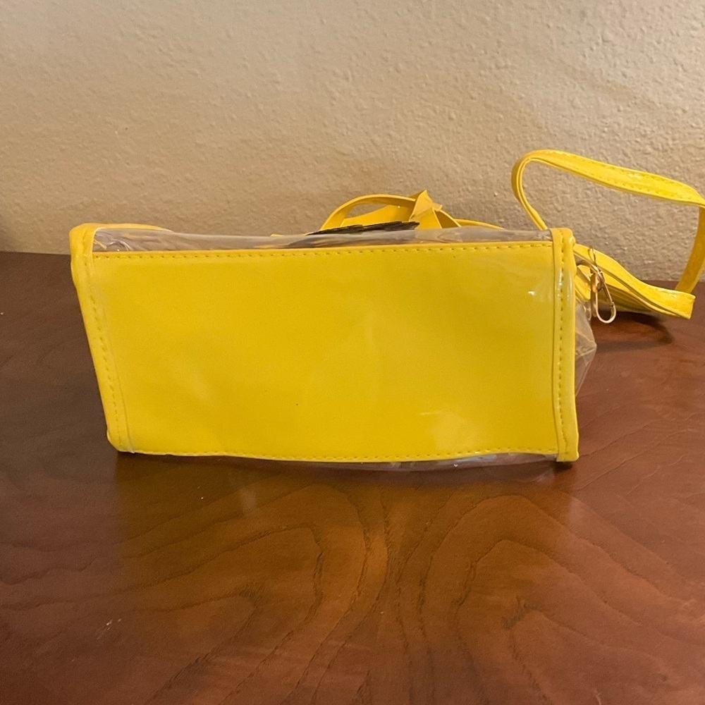 LSU TIGERS Clear Crossbody Bag Purse With Matching Coin Purse. - Picture 6 of 6